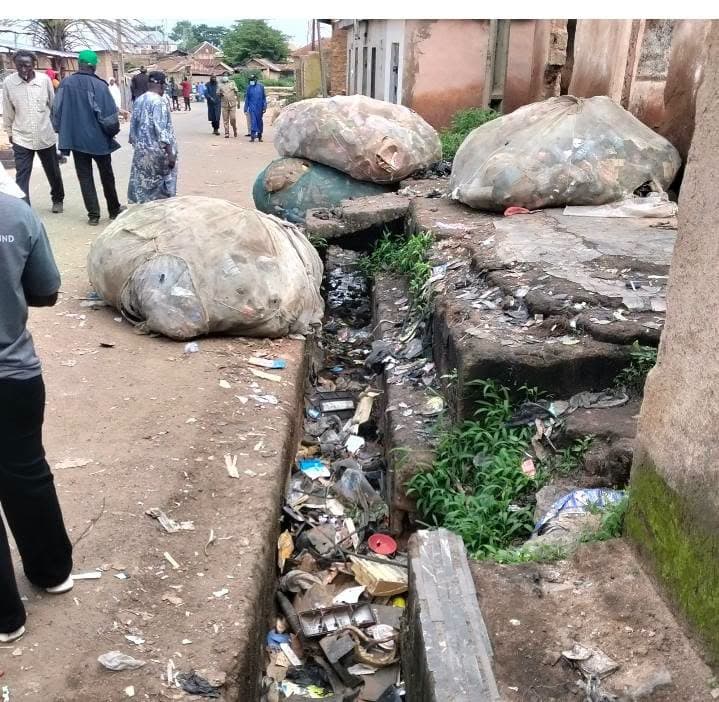 Jos North environmental sanitation crisis photo 4